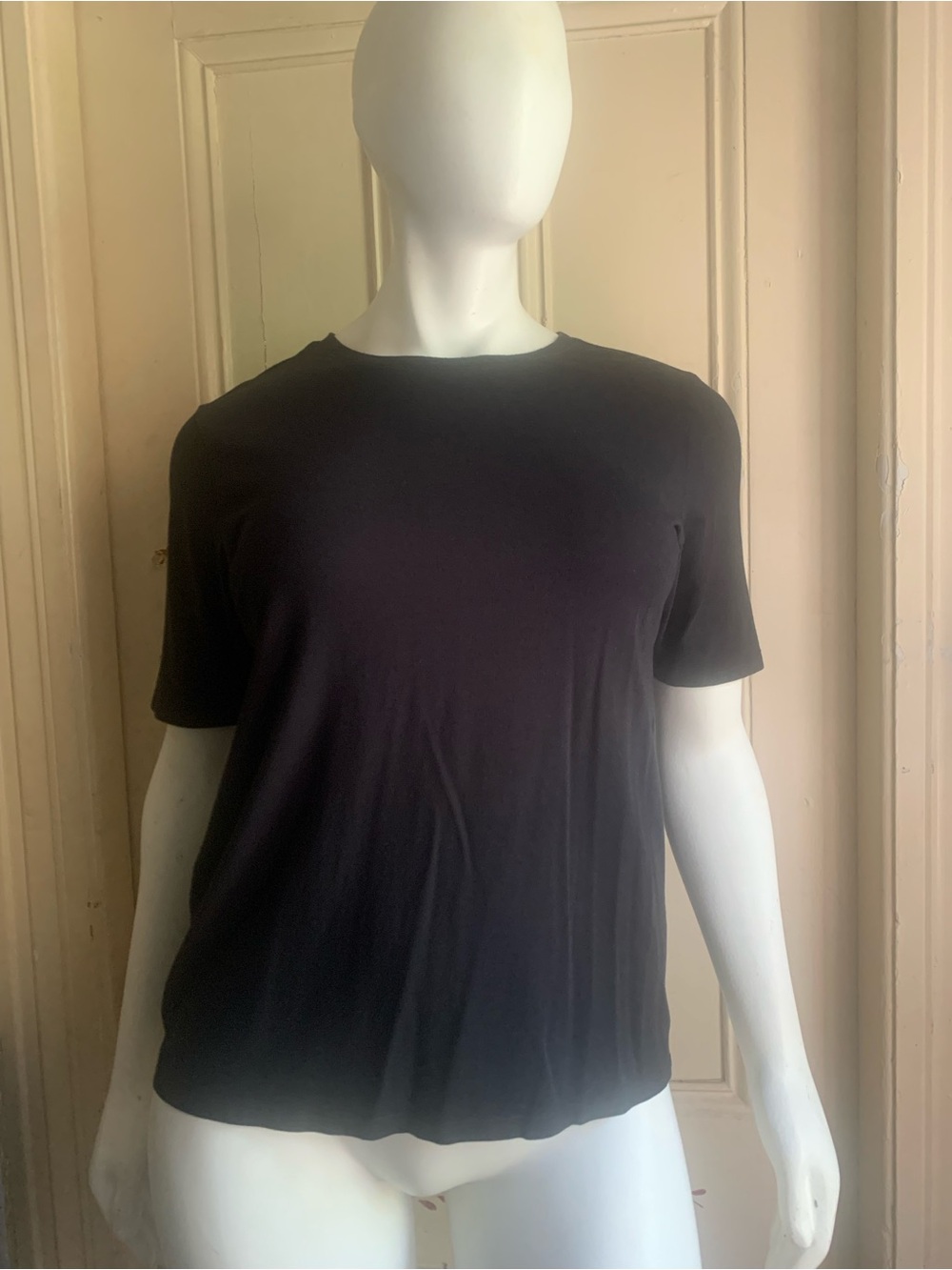 Universal Standard Black Short Sleeve Crewneck Tee